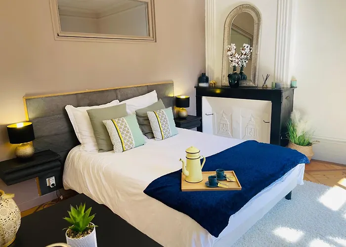 Maison Gabriel - Logement Charmant Au Coeur De La Cite Medievale - T3 75M2